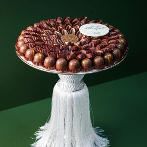 Eid Threaded Tray(Mix Chocolates)